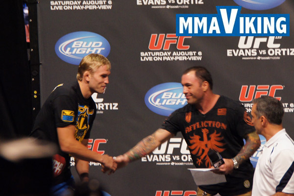 Alexander Gustafsson Meets Rogan