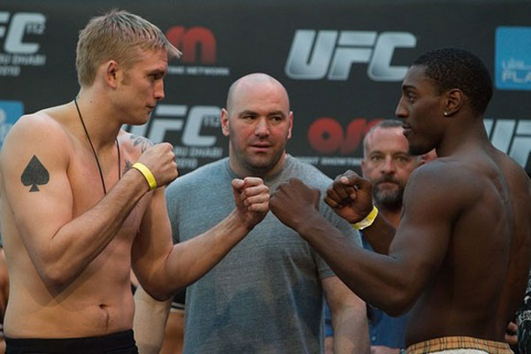 davis-gustafsson_UFC