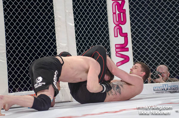 Mattson's enemies caught in an triangle choke is common in his fights.