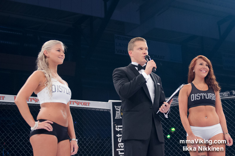 Ring girls and announcer