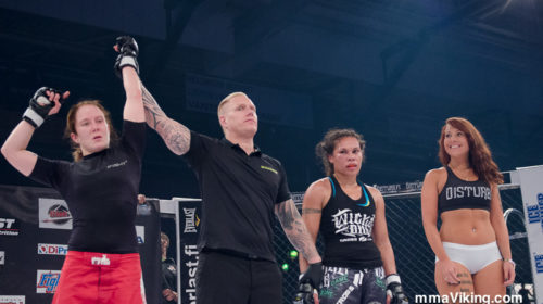 Tina Lähdemäki won the fight with an armbar