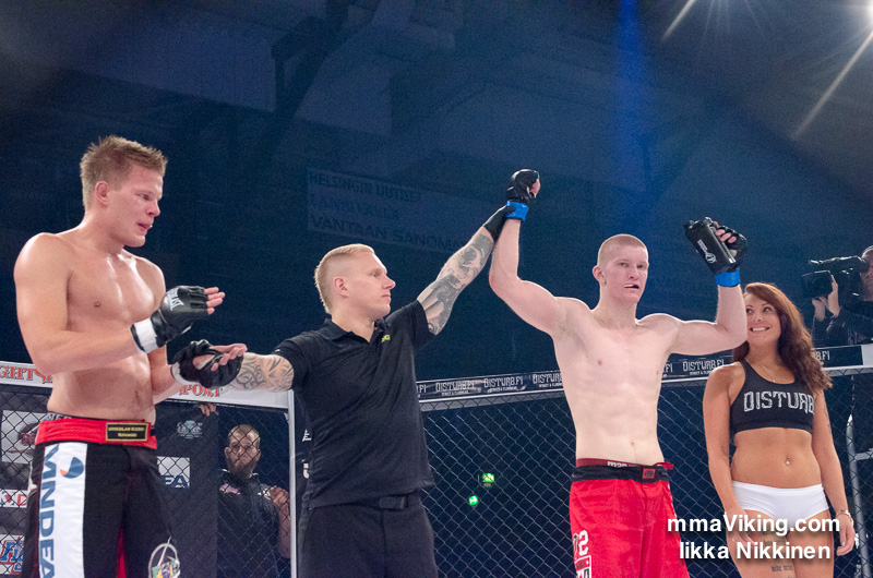 Ahmala won his pro debut at Cage 23 in September