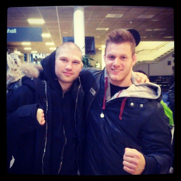 Emil Meek with Per Franklin after Per's win at Heroes FC.