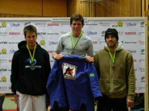 A picture from a BJJ competition in 2006. Magnus Cedenblad to the left, Mats Nilsson in the middle and Denmarks Joachim Christensen to the right