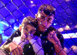 Amirkhani With Son at Warmups (Photo by Iikka)