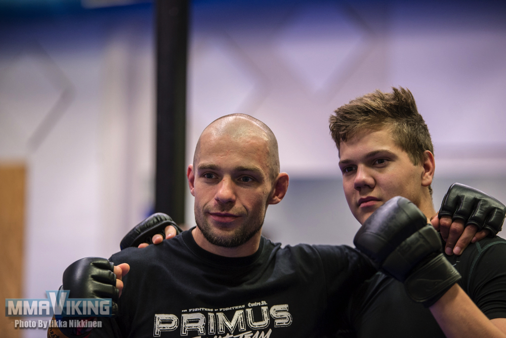 Kuivanen Helping Future Fighters at Seminar