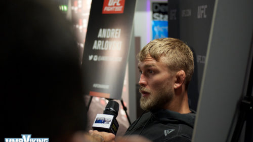 Alexander-Gustafsson-Looking