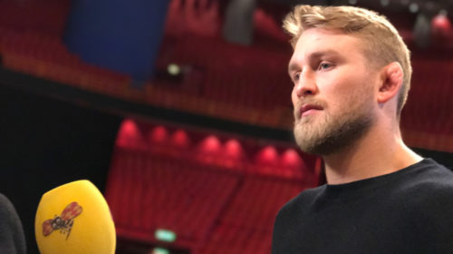 Alexander-Gustafssson-Looking-Down
