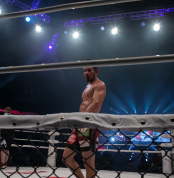Photos : Mikael Silander Outpoints Vitali Branchuk at M-1 Challenge 82